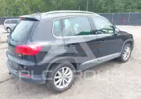 2017 Volkswagen Tiguan фото