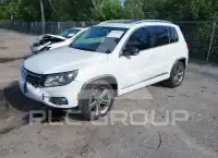 2017 Volkswagen Tiguan фото