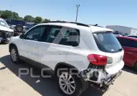 2017 Volkswagen Tiguan photo