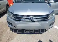2017 Volkswagen Tiguan photo