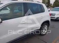 2017 Volkswagen Tiguan фото