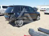 2017 Volkswagen Tiguan фото