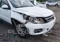 2017 Volkswagen Tiguan фото
