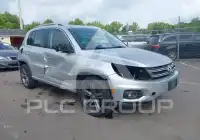 2017 Volkswagen Tiguan фото