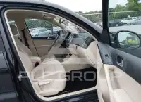 2017 Volkswagen Tiguan фото