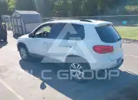 2017 Volkswagen Tiguan фото