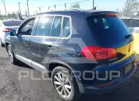 2017 Volkswagen Tiguan photo