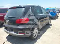 2017 Volkswagen Tiguan фото