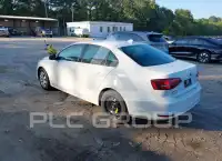 2017 Volkswagen Jetta фото