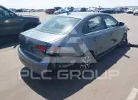 2017 Volkswagen Jetta фото