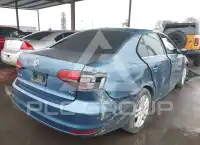 2017 Volkswagen Jetta photo