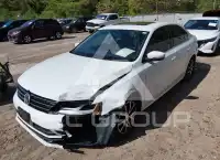 2017 Volkswagen Jetta фото