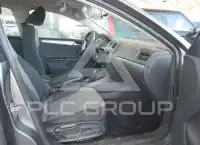 2017 Volkswagen Jetta photo