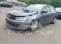 2017 Volkswagen Jetta фото