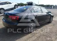 2017 Volkswagen Jetta photo