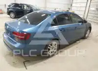 2017 Volkswagen Jetta фото