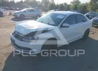 2017 Volkswagen Jetta фото