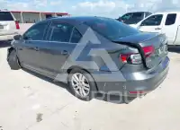 2017 Volkswagen Jetta фото