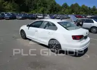 2017 Volkswagen Jetta фото
