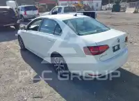 2017 Volkswagen Jetta photo