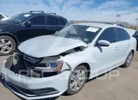 2017 Volkswagen Jetta фото