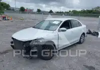2017 Volkswagen Jetta фото