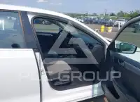 2017 Volkswagen Jetta фото
