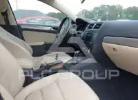 2017 Volkswagen Jetta photo