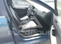 2017 Volkswagen Jetta photo