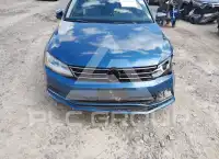 2017 Volkswagen Jetta фото