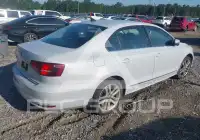 2017 Volkswagen Jetta фото