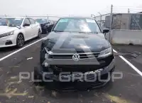2017 Volkswagen Jetta фото