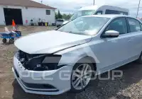 2017 Volkswagen Jetta фото