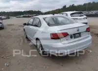 2017 Volkswagen Jetta photo