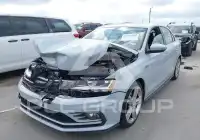 2017 Volkswagen Jetta фото