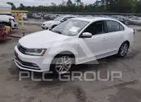 2017 Volkswagen Jetta фото