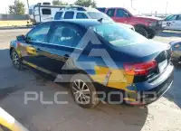 2017 Volkswagen Jetta фото