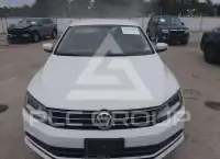 2017 Volkswagen Jetta фото