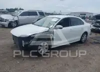 2017 Volkswagen Jetta photo