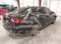 2017 Volkswagen Jetta фото
