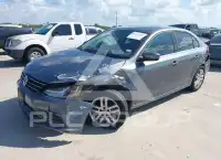 2017 Volkswagen Jetta фото