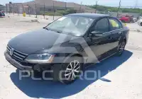 2017 Volkswagen Jetta фото