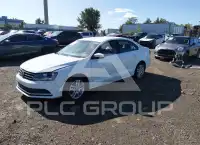 2017 Volkswagen Jetta фото