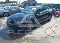2017 Volkswagen Jetta фото