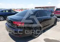 2017 Volkswagen Jetta фото