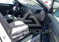 2017 Volkswagen Jetta фото