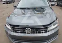 2017 Volkswagen Jetta фото