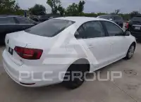 2017 Volkswagen Jetta фото