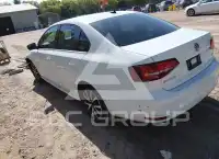 2017 Volkswagen Jetta фото