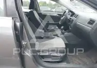 2017 Volkswagen Jetta фото